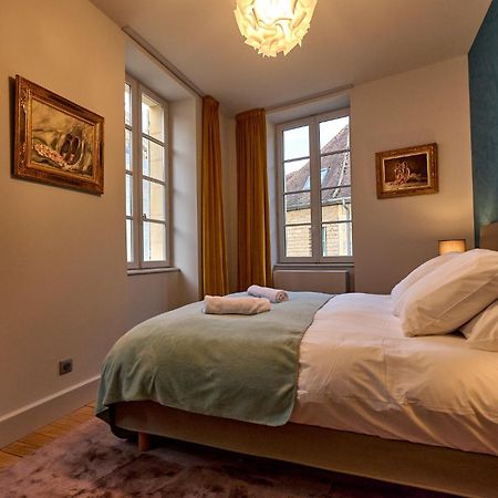 Appartement Montagnon - Les Suites Du Palais - Classe 4 Etoiles, Parking Prive, Vue Cathedrale, 3 Chambres, Primo C0Nciergerie ヌヴェール エクステリア 写真