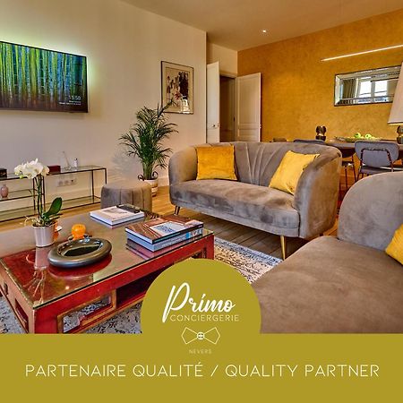 Appartement Montagnon - Les Suites Du Palais - Classe 4 Etoiles, Parking Prive, Vue Cathedrale, 3 Chambres, Primo C0Nciergerie ヌヴェール エクステリア 写真