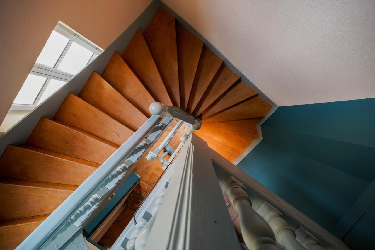 Appartement Montagnon - Les Suites Du Palais - Classe 4 Etoiles, Parking Prive, Vue Cathedrale, 3 Chambres, Primo C0Nciergerie ヌヴェール エクステリア 写真